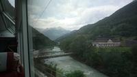 Mit dem Glacier Express von St. Moritz nach Zermatt