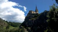 Raron, Berg-und Felsenkirche