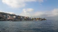 Schifffahrt auf dem Genfer See von Evian-les-Bains nach Lausanne