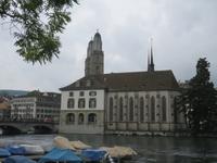 Stadtrundfahrt in Zürich - Großmünster