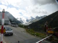 Unser Bus vor dem Morteratschgletscher