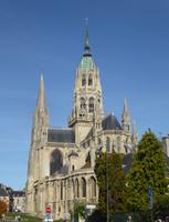 Bayeux, Kirche