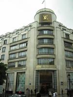 Auf den Champs-Elysées in Paris