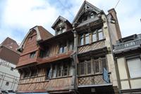 Holzhäuser in  Etretat