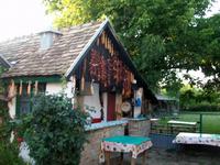 Abendessen und Folklore auf dem Bauernhof Maradik