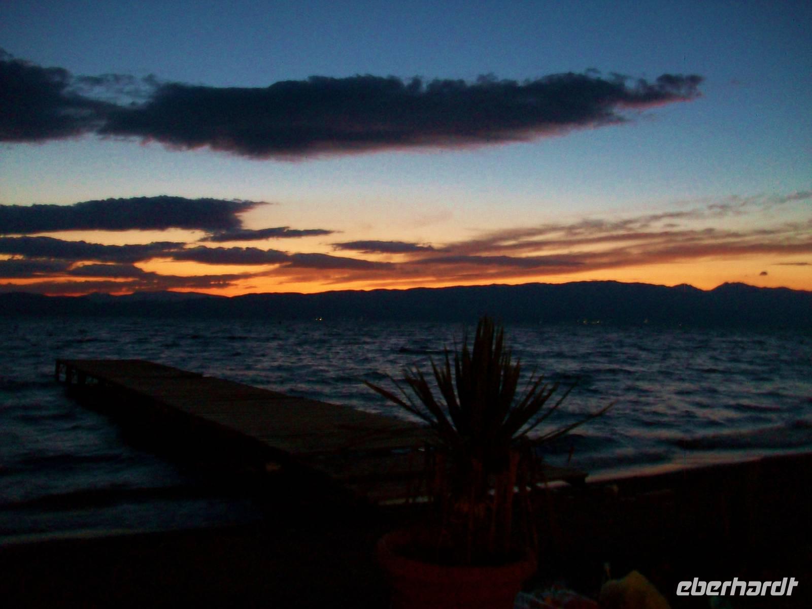 Abendstimmung am Ohridsee in Mazedonien