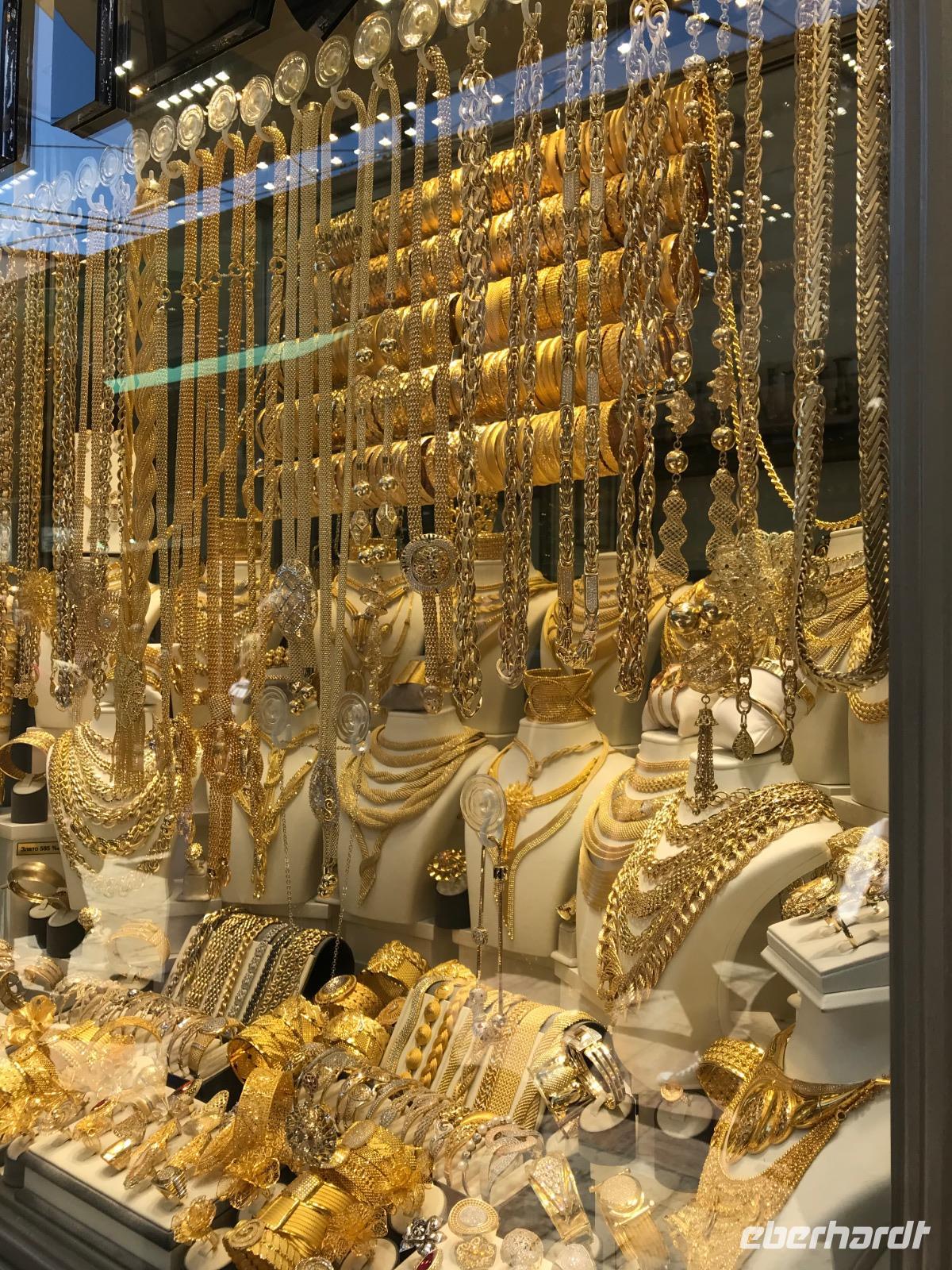 Goldrausch in Skopje