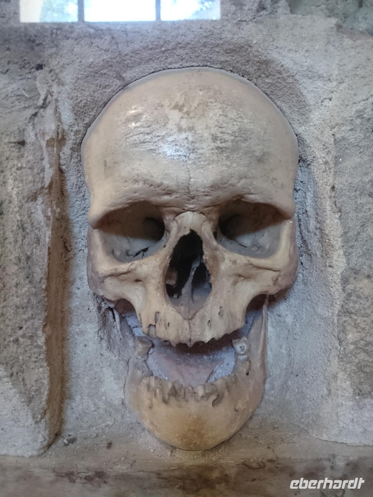 Nis - Cele kula (Schädelturm)