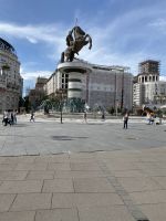 Eines der vielen Monumente in der Innenstadt für Alexander den Großen