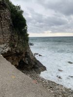 Am Strand von Alt Budva