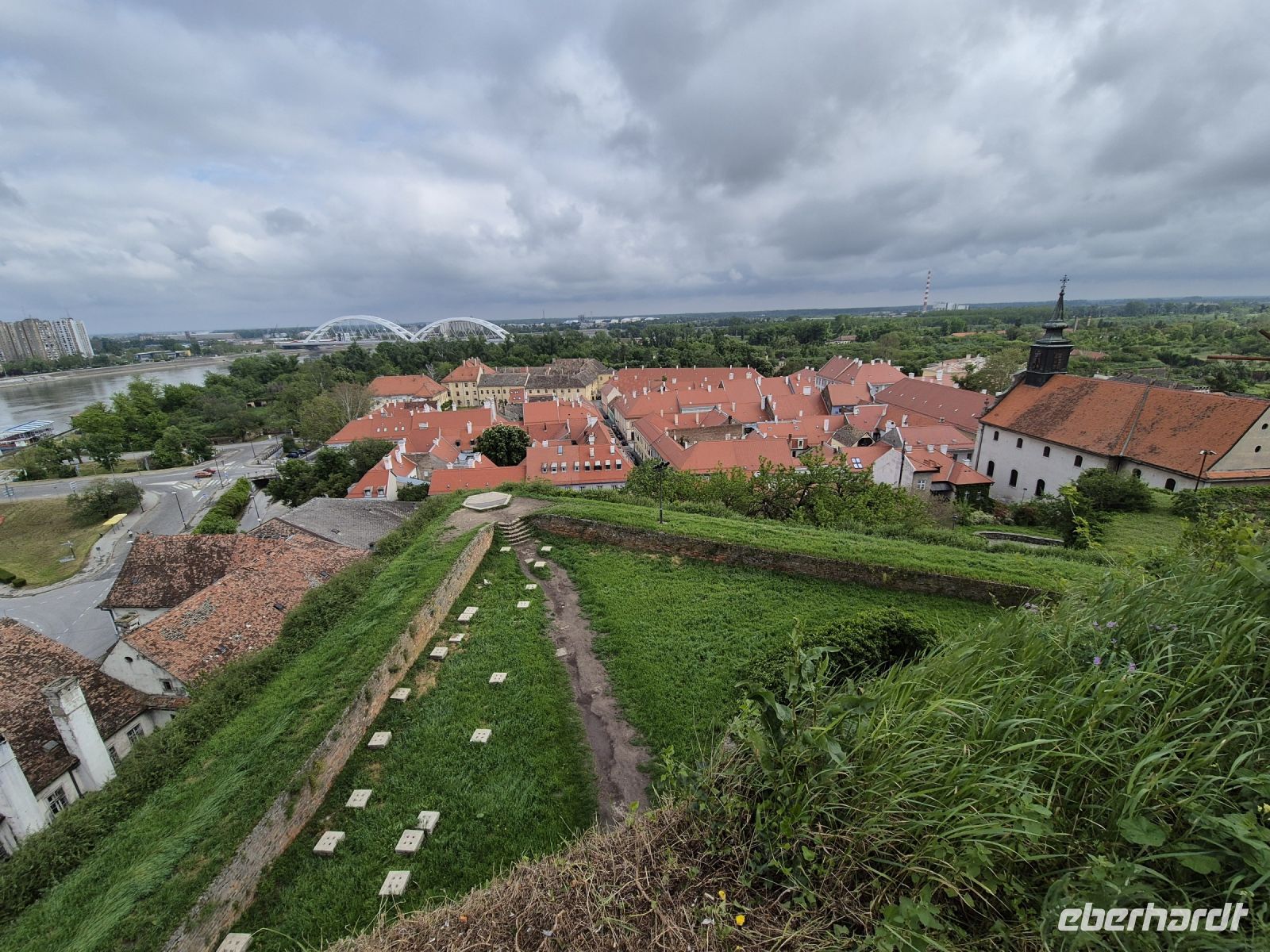 Tag 2 - Petrovaradin - Blicke über Stadt und Land (1)