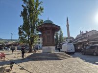 Tag 6 - Sarajevo - Stadtführung - Sebilj Brunnen