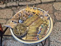 Tag 6 - Sarajevo - Stadtführung - Souvenire oder Erinnerungen an eine schlimme Zeit