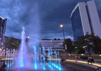 Wasserspiele bei Nacht (5)