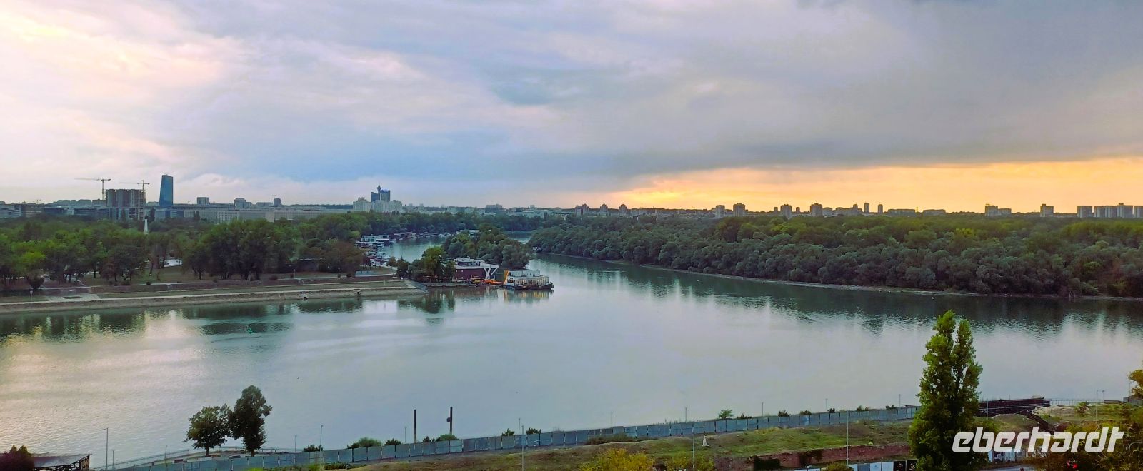 Blick auf Donau und Save