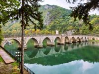 Die Brücke über die Drina