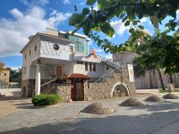 Skopje, Mutter-Theresa-Haus