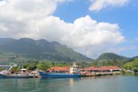 Seychellen - Hafen von Mahé