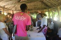 Madagaskar/Toamasina - Traditionelles Dorf am Pangalanes Fluss