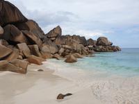 Grand Anse Strand in La Digue, Seychellen (1)