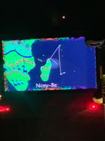 Begrüßung und Lasershow auf dem Pooldeck