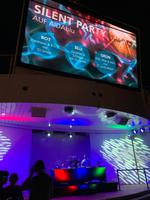 Silent Party auf dem Pooldeck!