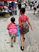 Auf den Straßen von Victoria - Mahé