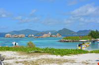 am Hafen von La Digue (1)