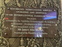 2006 wurde der Internationale Flughafen erweitert.