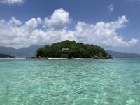 eine der 121 Inseln der Seychellen