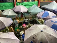 Besuch im Markt von Victoria 