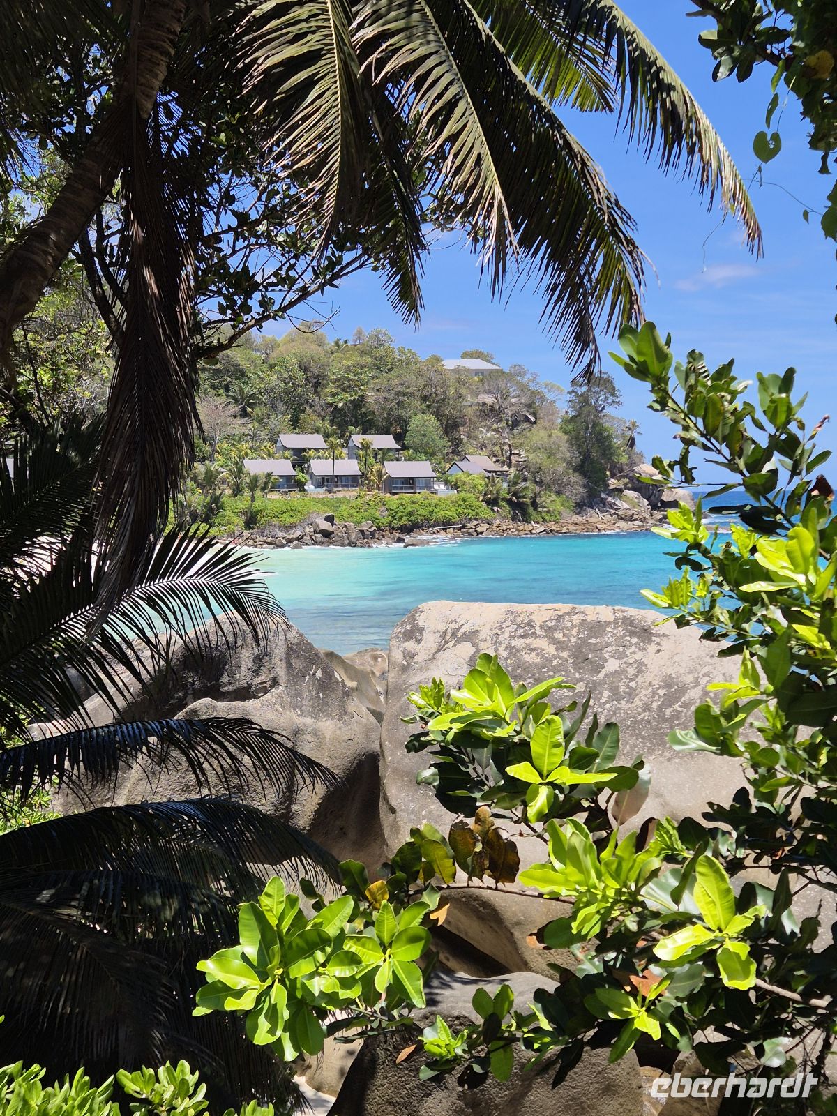 Küstenfahrt an der Nordspitze von Mahe
