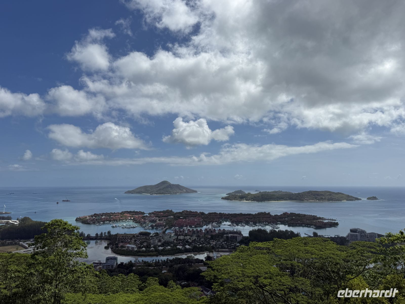 Aussichtspunkt Le Misere, Blick auf St. Anne Marine Park