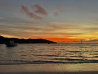 Sonnenuntergang am Hotel