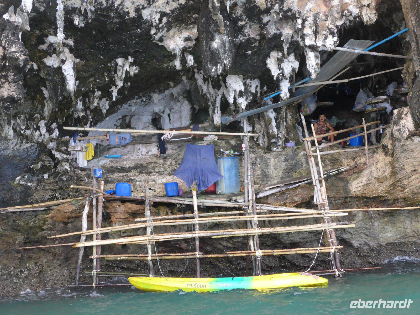 Bewacher der Vogelnester -Bucht von Phang Nga