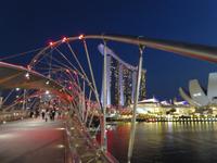 Helix Brücke und Marina Sands Bay - Singapur