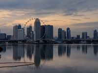 Blick auf Singapore Flyer von Marina Barrage 