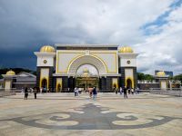 Eingang zum Königspalast 