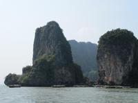 Die Gegend um Phuket beeindruckt durch eine außergewöhnliche Landschaft