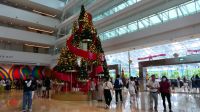 Marina Bay Sands Hotel Lobby (7)