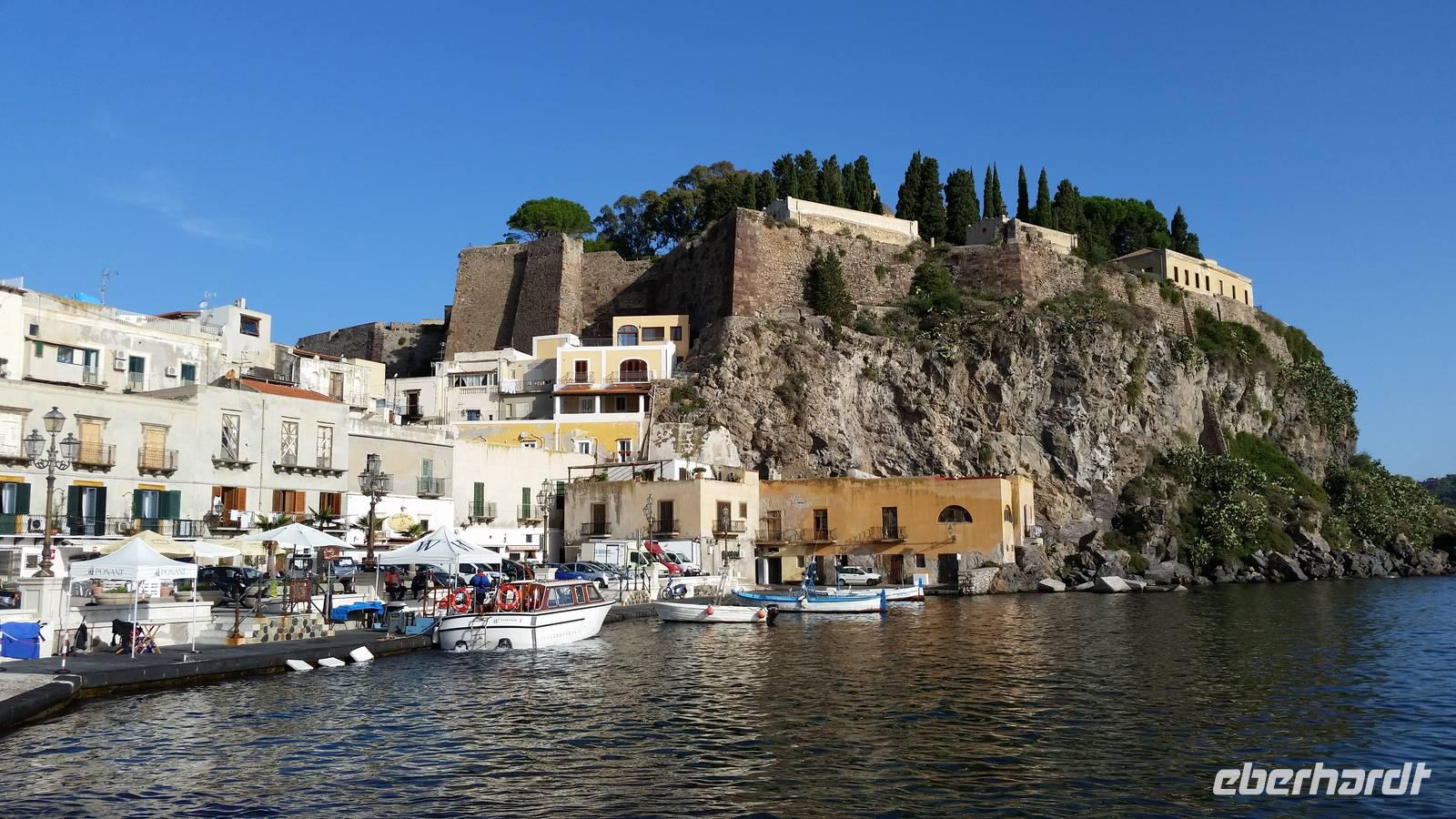 Akropolis in Lipari Stadt