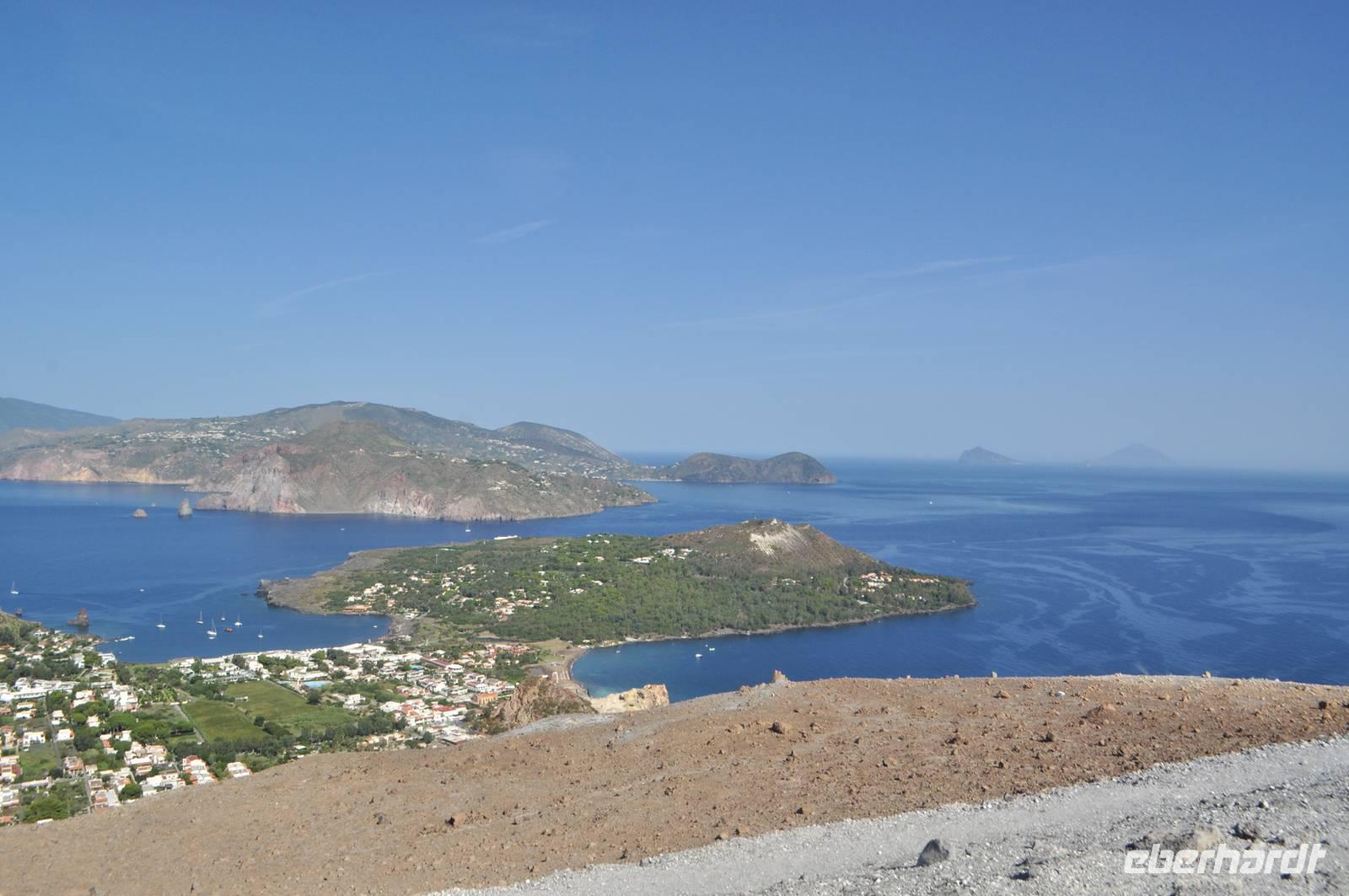 Wanderung auf Vulcano zum Gran Cratere - Blick nach Lipari, Panarea und Stromboli