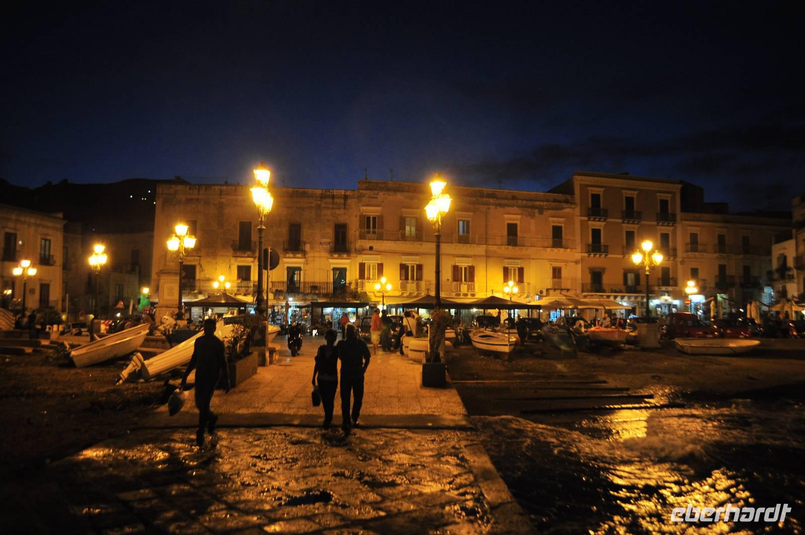 Marinacorta in Lipari Stadt