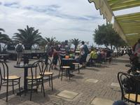 Warten auf das Boot nach Milazzo