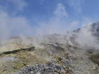 Vulcano-Fumarolen,Schwefeldämpfe am Krater