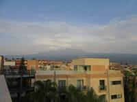 Blick von der Dachterasse des Grand Hotel Yachting Palace zum Ätna