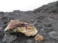 Bunte Felsen auf dem Ätna