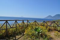 Wandern auf Lipari - Blick nach Alicudi, Filicudi und Salina (von links nach rechts)