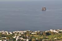 Panoramaweg Stromboli - Blick nach Strombolicchio