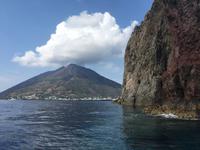Stromboli - im Vordergrund die kleinere Insel Strombolicchio